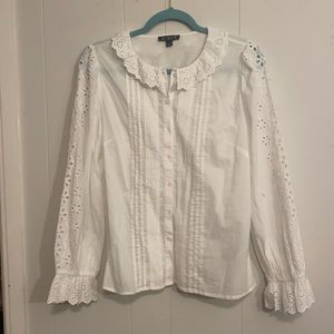 NWT. J. Crew cotton blouse. eyelet and lace on body collar and wrists size Small